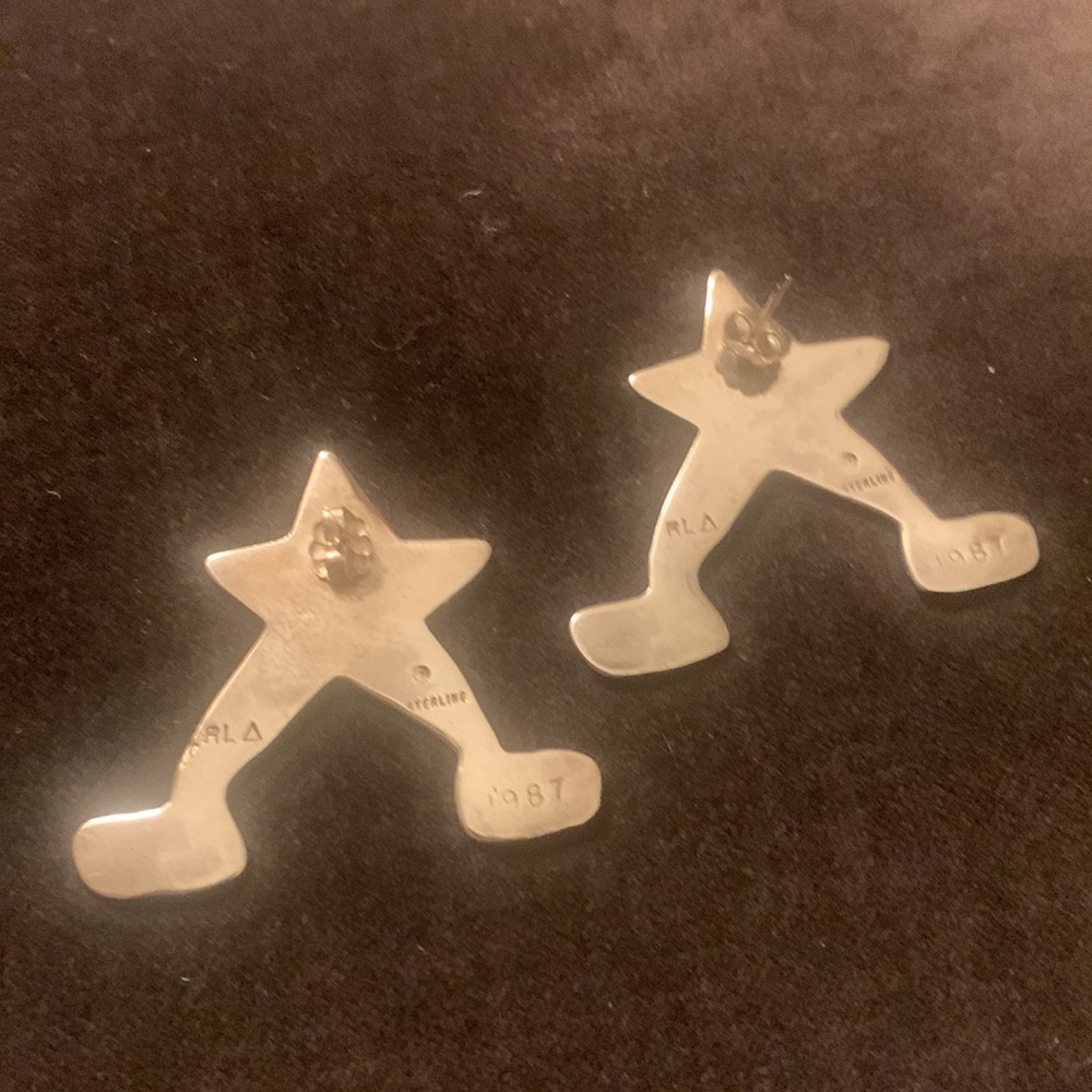 Sterling silver pickle ball stars earrings. - Picture 5 of 9